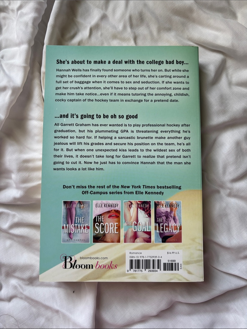 The Deal by Elle Kennedy - Picture 4 of 5